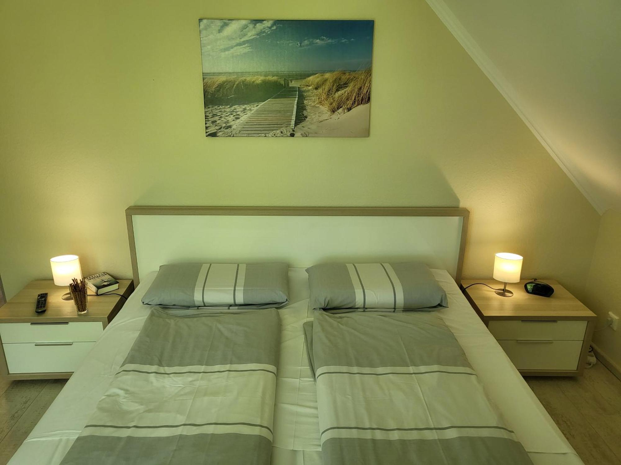 Ferienhaus Dhh "Unsere Zweite Heimat" Links Санкт Петер-Ординг Екстериор снимка